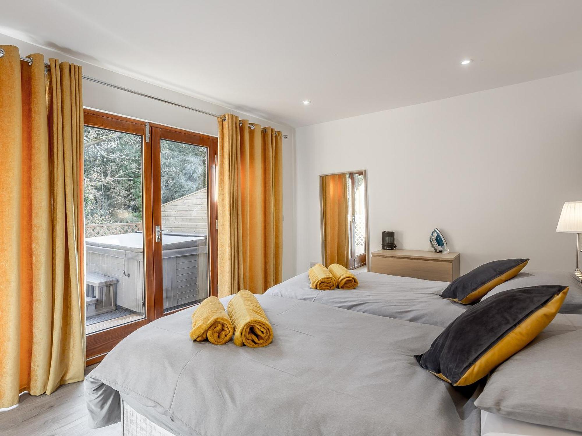 Waterside Lodge One - Uk33351 Southowram エクステリア 写真